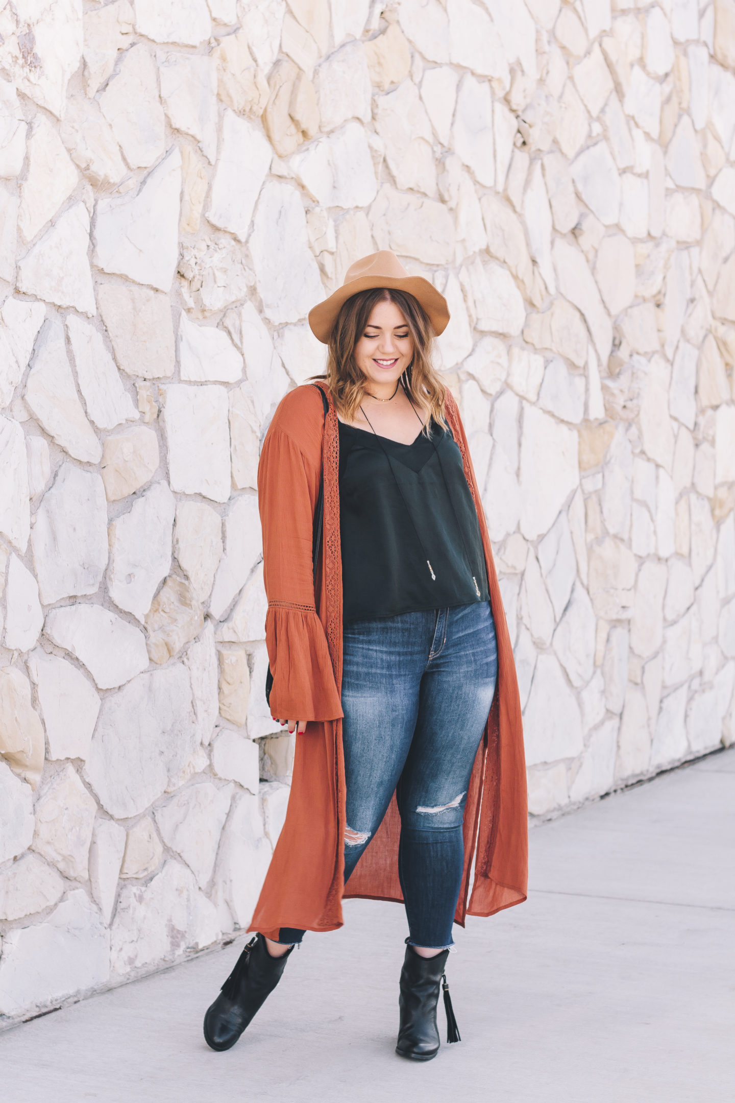 A Thanksgiving Outfit | Rust Duster // www.wanderabode.com