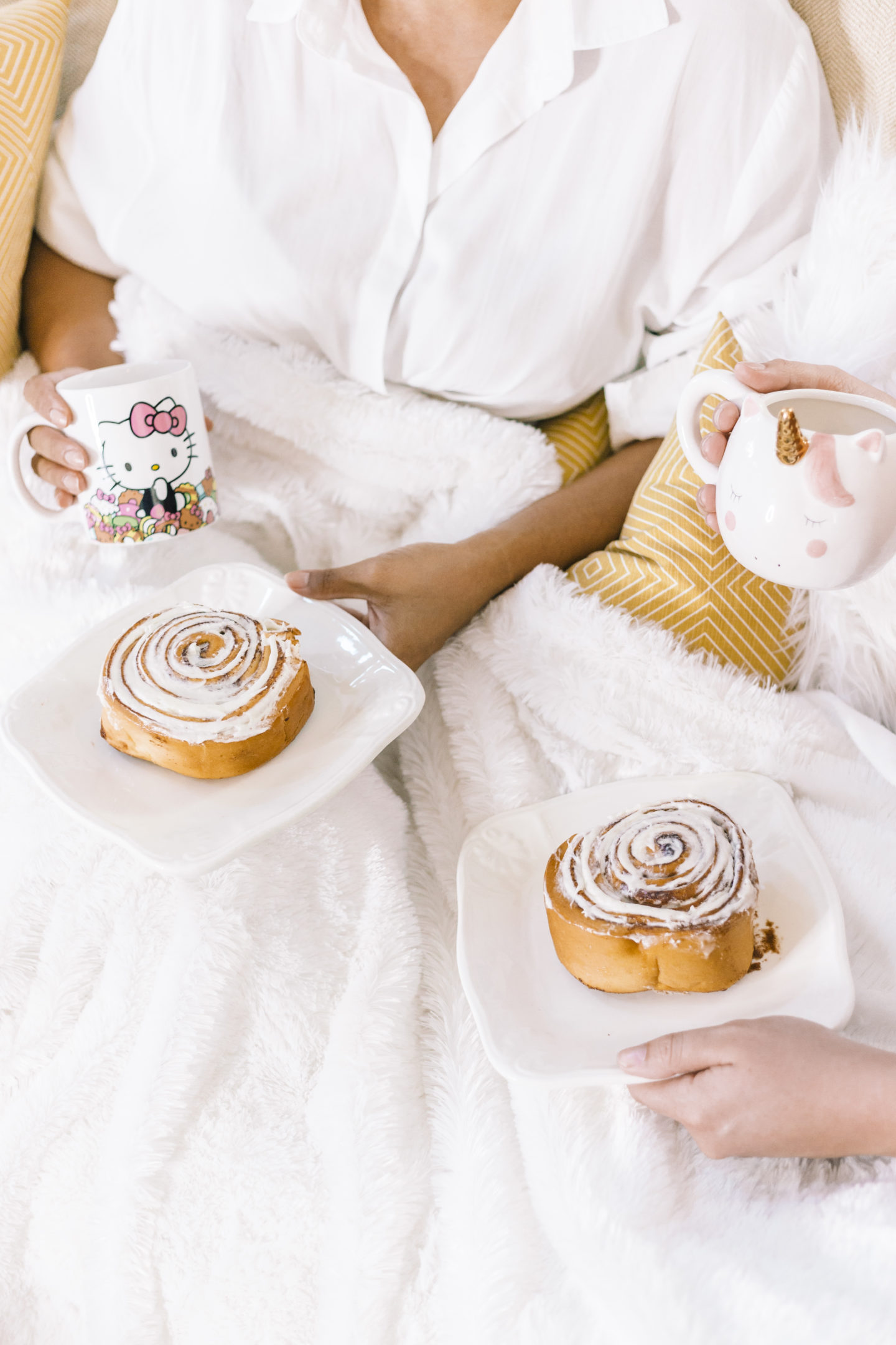 Hello Fall with Cinnabon // wanderabode.com