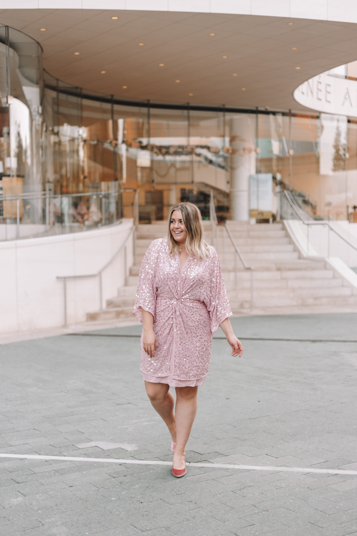 New Years Eve 2019 Dress Roundup, pink sequin dress