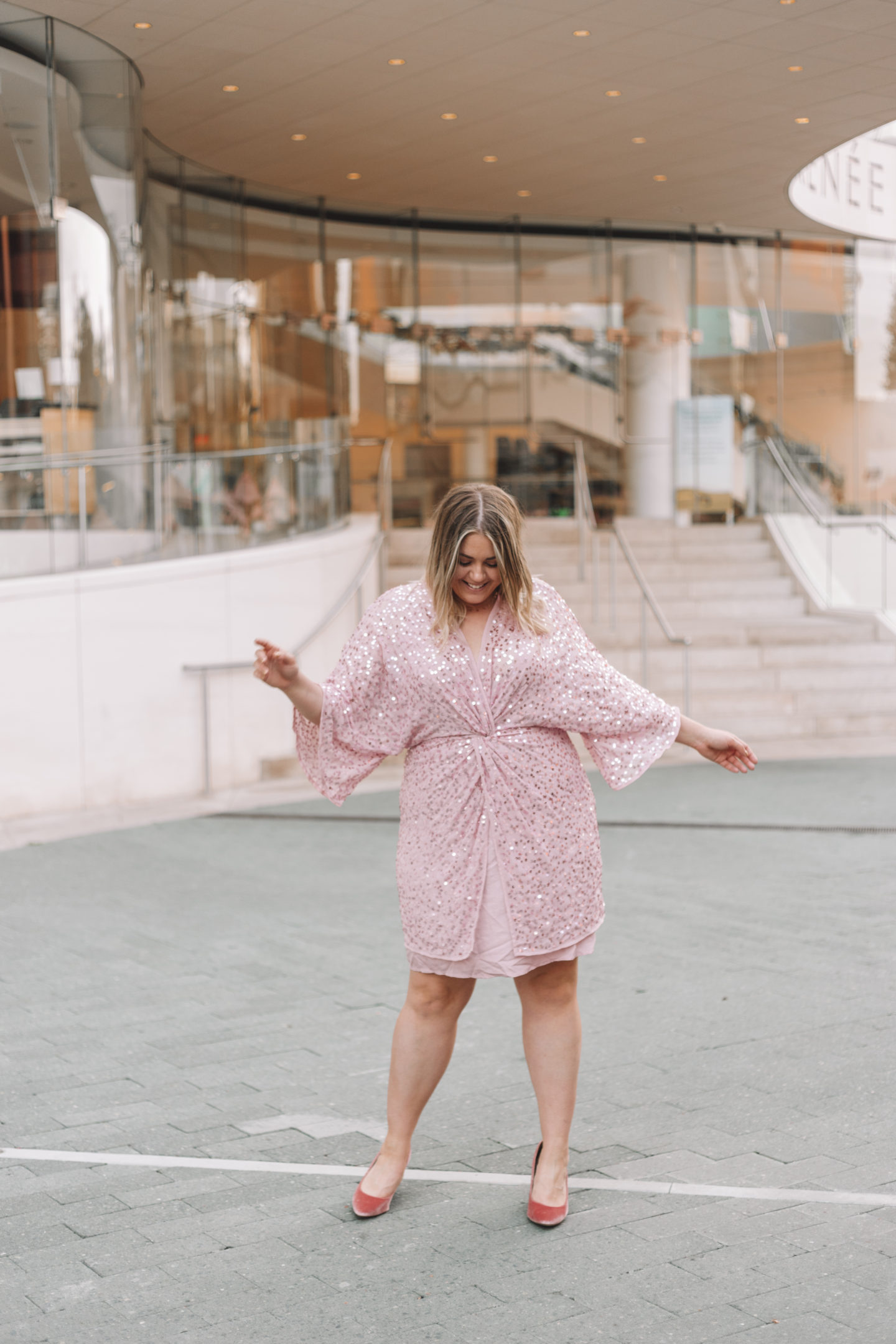 New Years Eve 2019 Dress Roundup, pink sequin dress