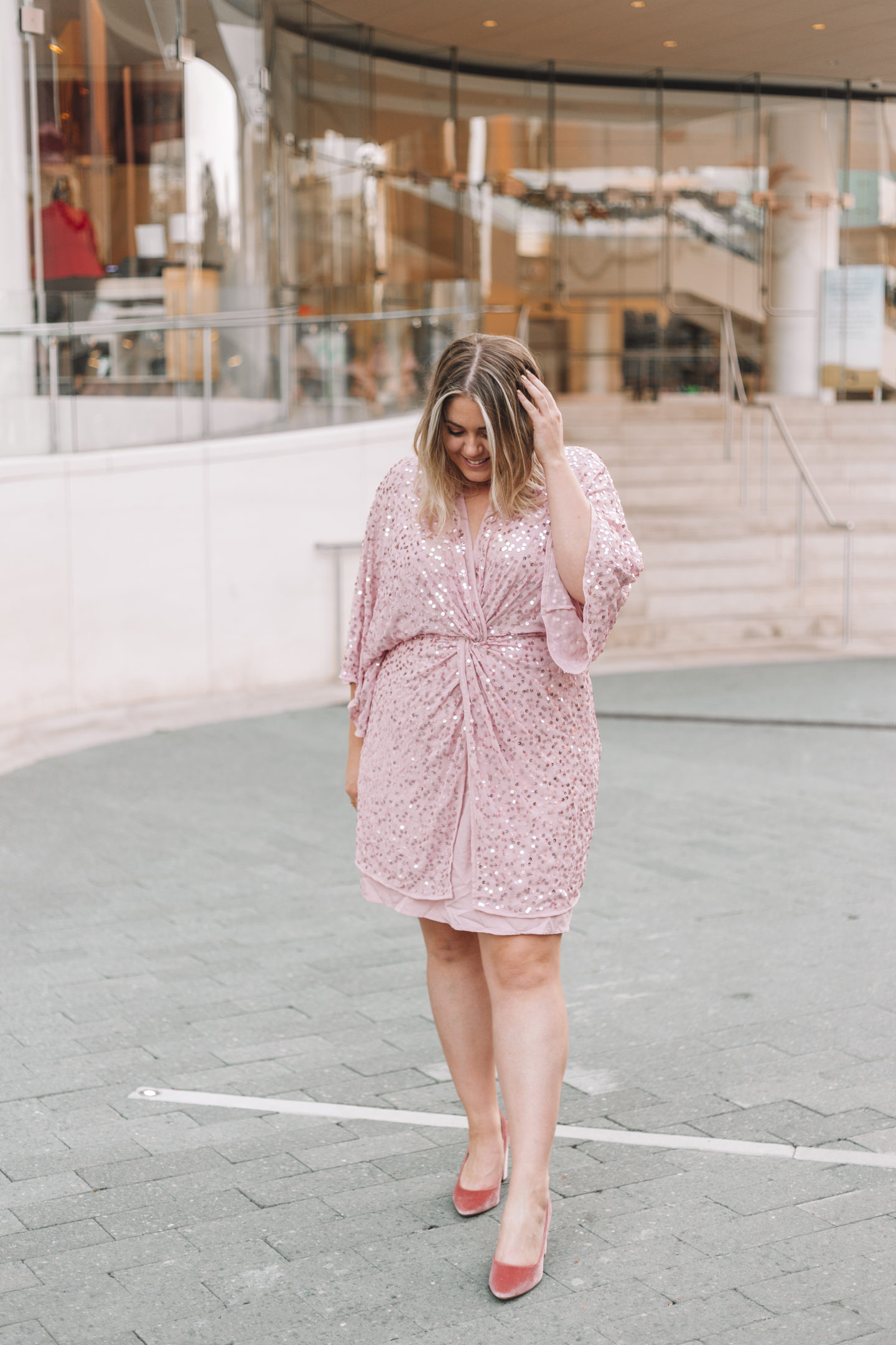 New Years Eve 2019 Dress Roundup, pink sequin dress