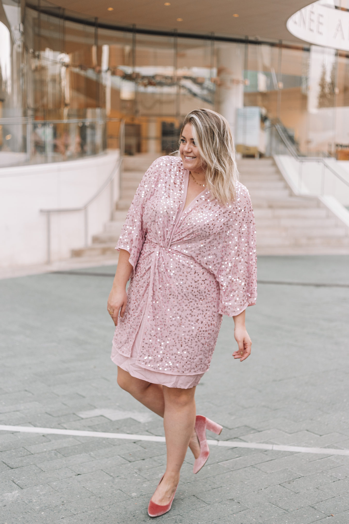 New Years Eve 2019 Dress Roundup, pink sequin dress