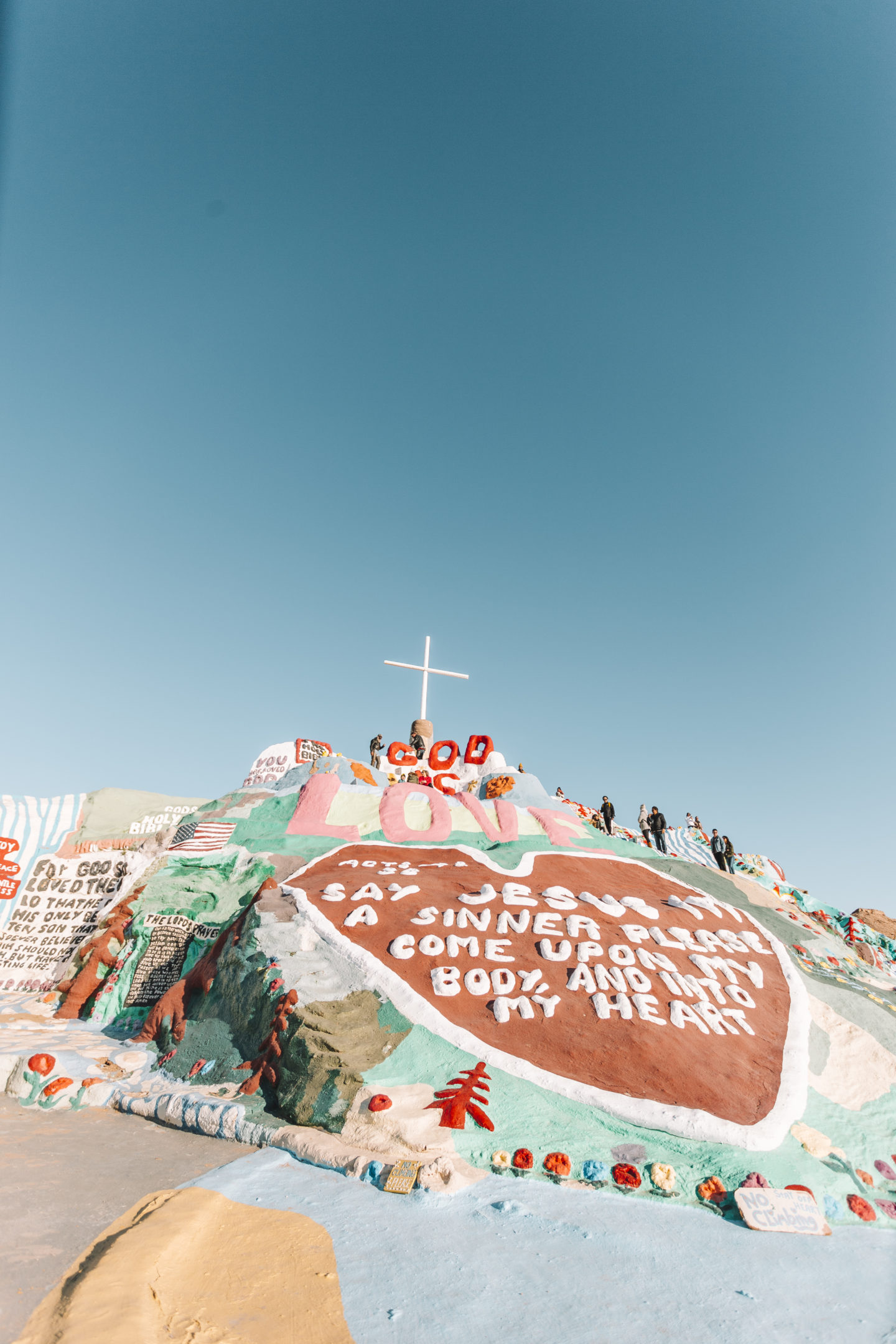 Happy New Year at Salvation Mountain // wanderabode.com