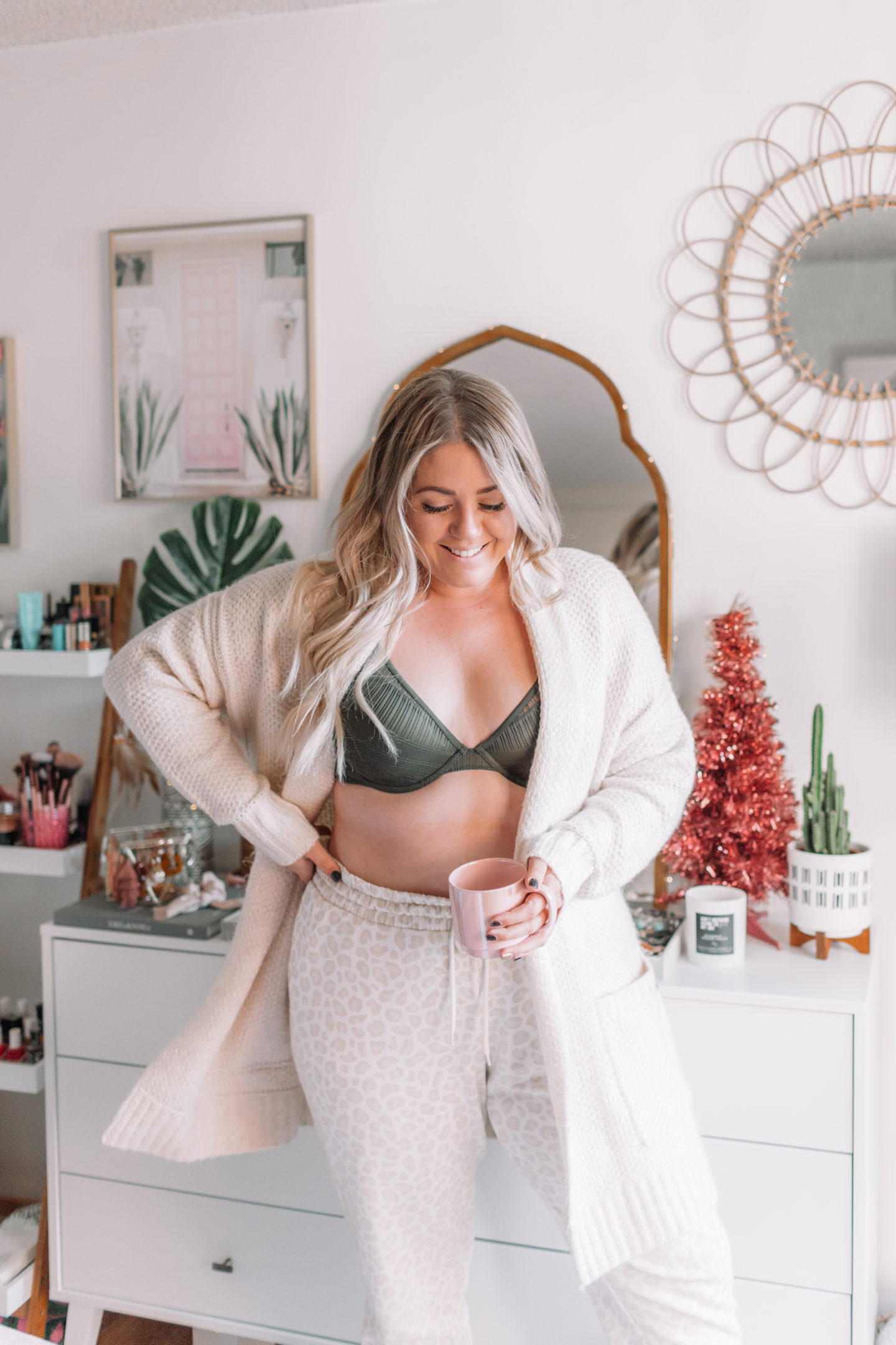 cozy loungewear outfit // 5 Ways to Treat Yourself This Holiday Season with Thirdlove // wanderabode.com