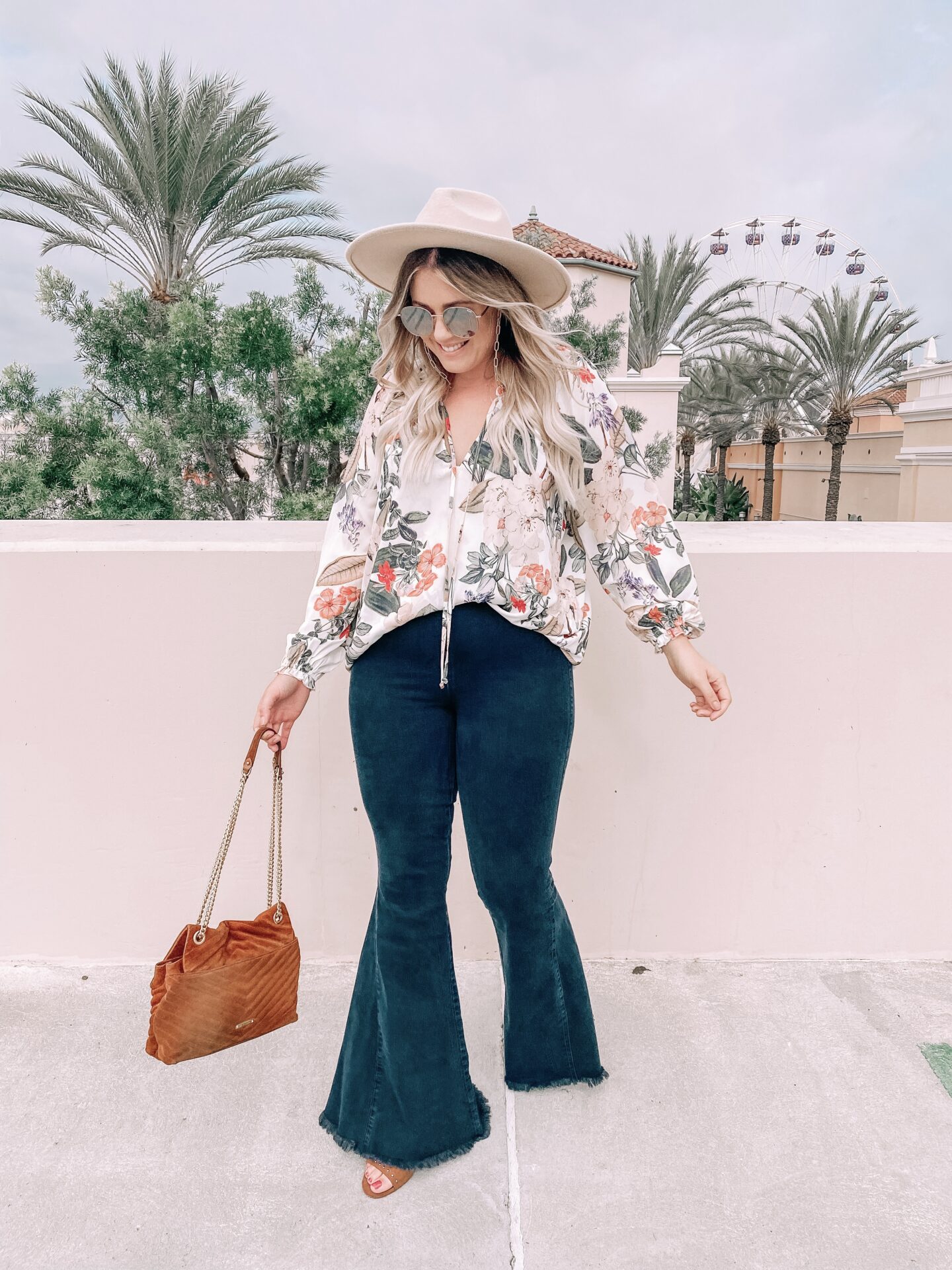 flare jeans outfit, show me your mumu
