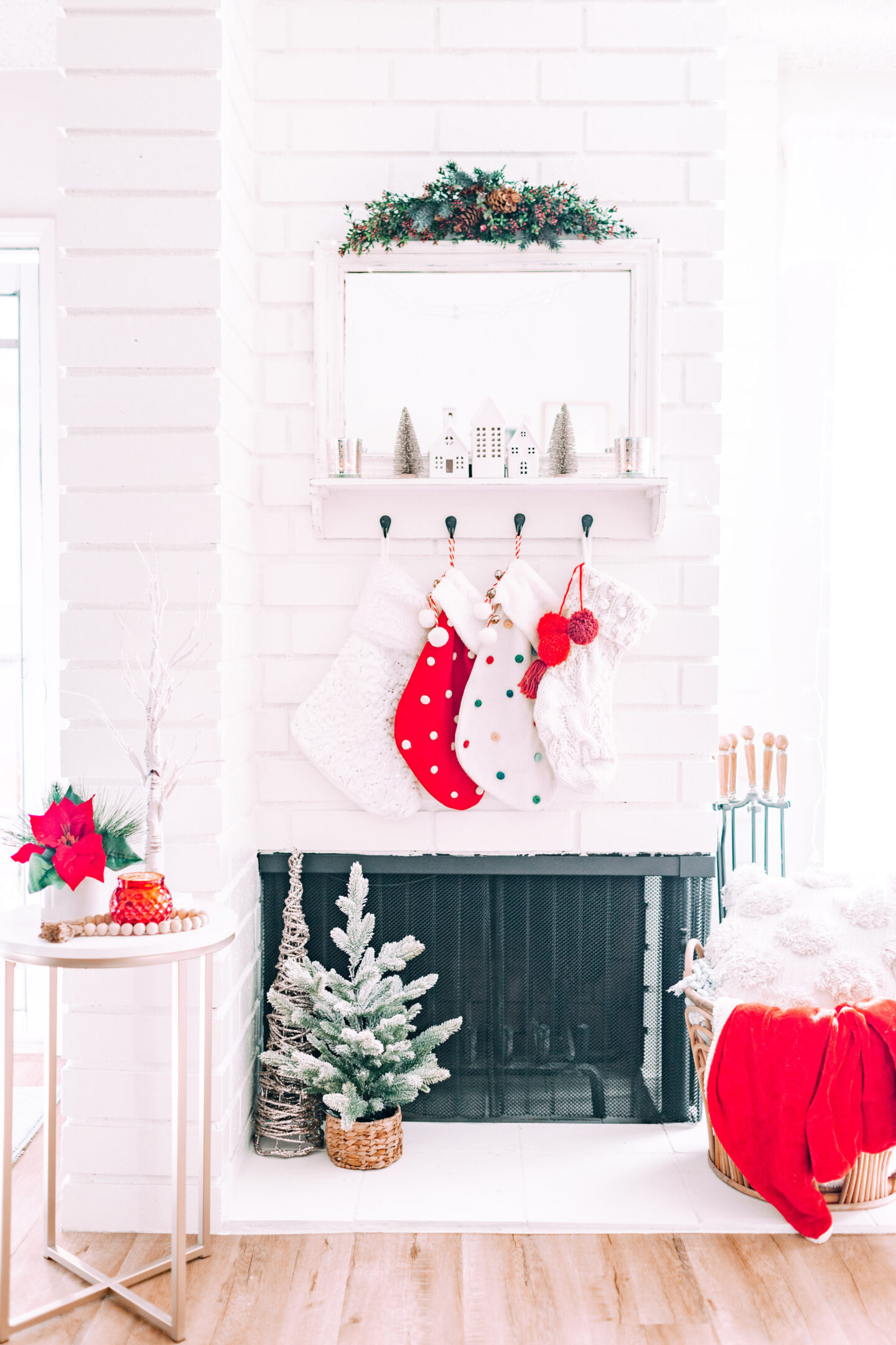 MY CHRISTMAS DECOR: RED & WHITE WONDERLAND // fireplace christmas decor, christmas mantle, target christmas