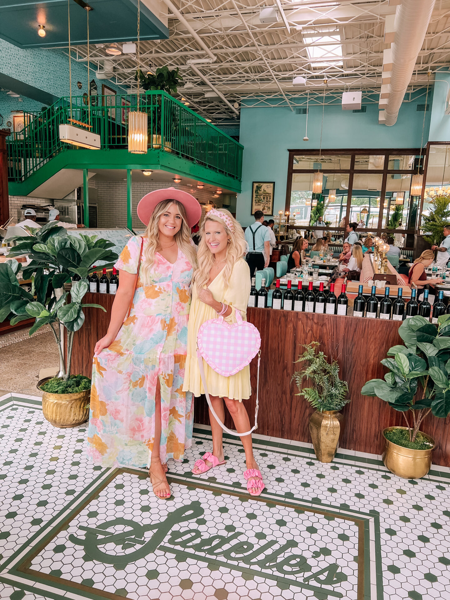 Sadelle's Highland Park Village, Instagrammable Places in Dallas